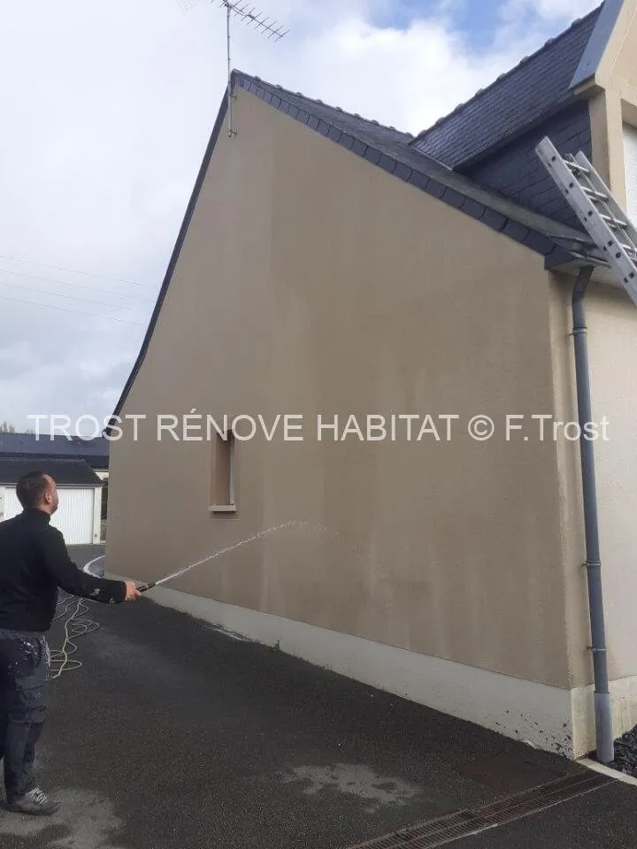 Après : Nettoyage d'une façade à Andard – Loire Authion