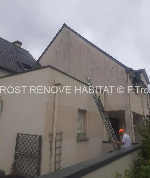 Nettoyage d'une façade à Trélazé